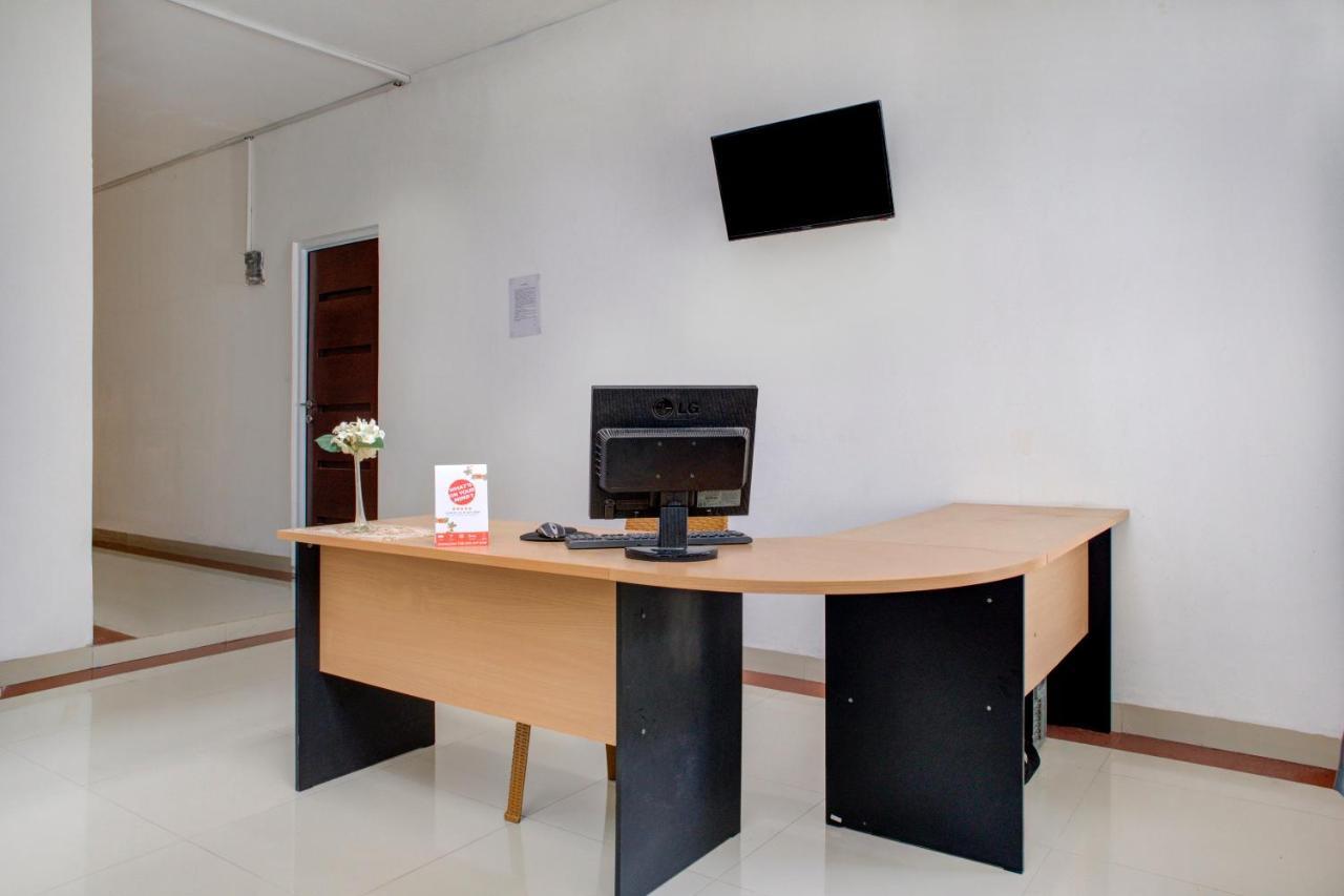 Oyo 3690 Wisma Yani Syariah パダン エクステリア 写真